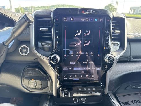 New 2026 RAM 4500 4x4 Crew Cab DRW w/ Laramie Trim Package image 18