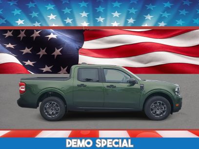 New 2025 Ford Maverick XLT w/ Equipment Group 302A