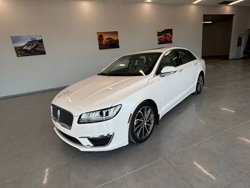 Used 2018 Lincoln MKZ Select w/ Magnetic Appearance Package image 11