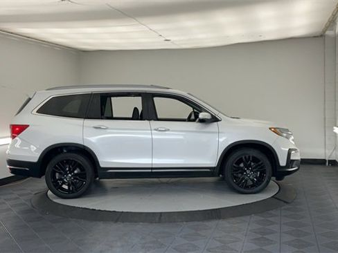 Certified 2021 Honda Pilot Touring image 11