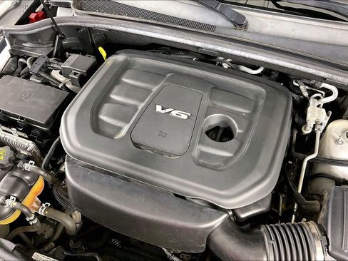 Used 2017 Dodge Durango SXT w/ 3rd Row Seating Group image 41