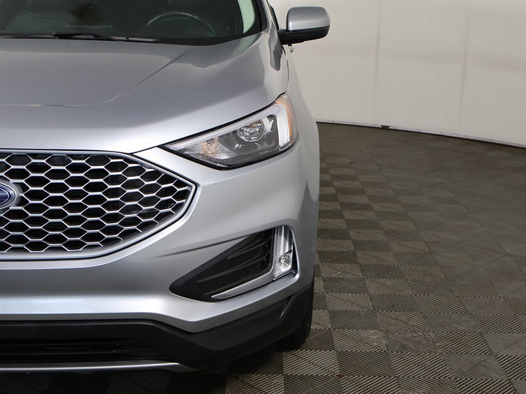 Used 2024 Ford Edge SEL w/ Convenience Package AWD/4WD image 14