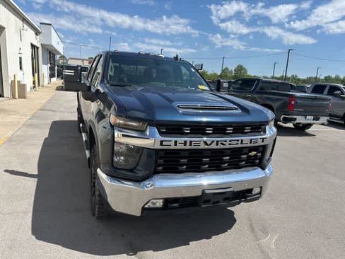 Used 2020 Chevrolet Silverado 2500 LT w/ All Star Edition image 24