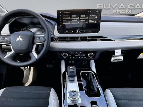 New 2026 Mitsubishi Outlander SE AWD/4WD image 5