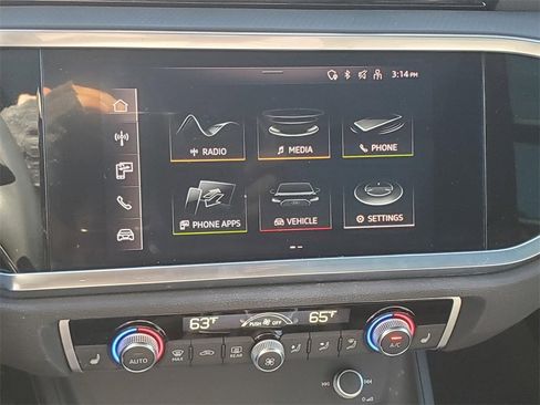 Used 2022 Audi Q3 2.0T Premium image 33