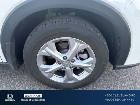 Used 2025 Honda HR-V LX image 4