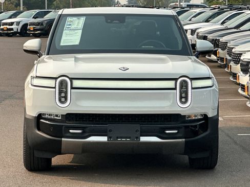 Used 2023 Rivian R1T Adventure AWD/4WD image 9