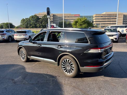 Used 2020 Lincoln Aviator Reserve w/ Elements Package Plus AWD/4WD image 5