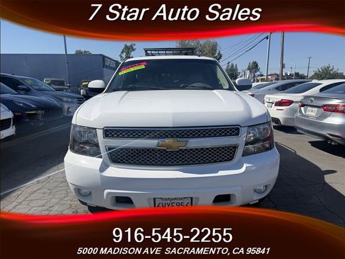 Used 2012 Chevrolet Tahoe LT w/ Luxury Package image 2