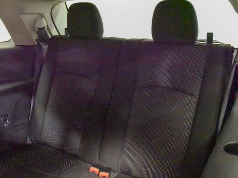 Used 2019 Dodge Journey SE image 10