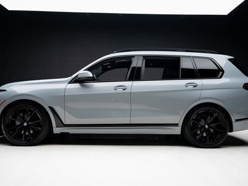 Used 2024 BMW X7 xDrive40i w/ Executive Package AWD/4WD image 17