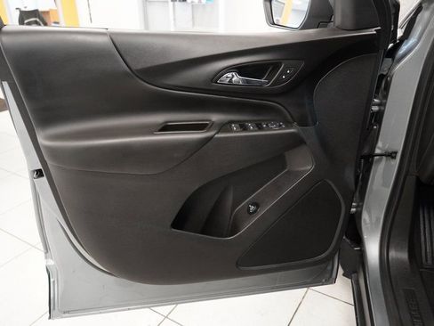 Used 2024 Chevrolet Equinox LT image 18