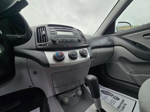 Used 2009 Hyundai Elantra GLS FWD image 21