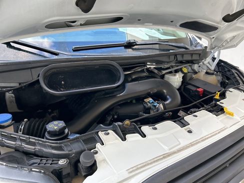 Used 2018 Ford Transit 250 138 image 11
