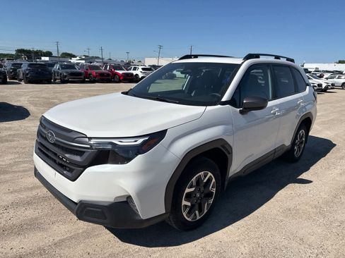 Used 2026 Subaru Forester Premium AWD/4WD image 1