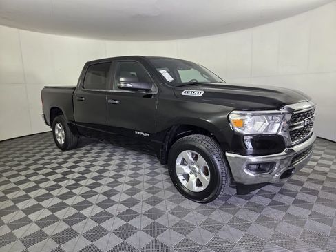 Used 2024 RAM 1500 Big Horn AWD/4WD image 3