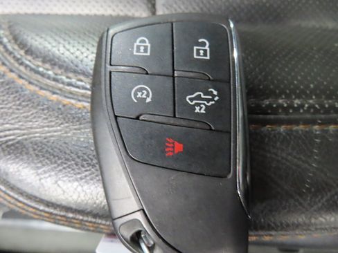 Used 2022 GMC Sierra 1500 AT4 w/ AT4 Premium Package image 78