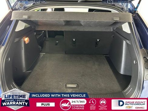 Used 2024 Chevrolet Trax LT FWD image 28
