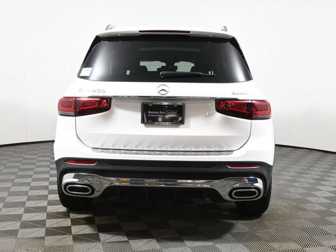 Certified 2022 Mercedes-Benz GLB 250 4MATIC image 6