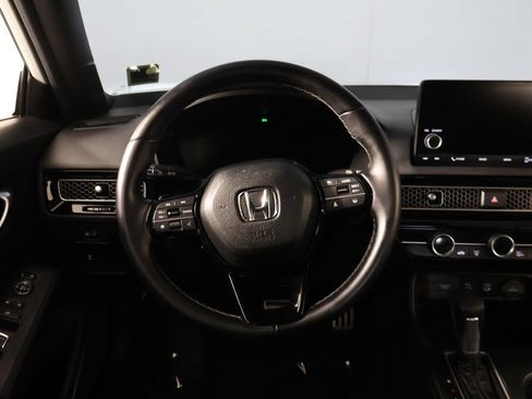 Used 2025 Honda Civic Sport image 37