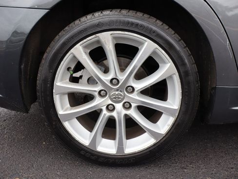 Used 2013 Toyota Avalon Limited image 44