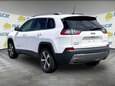 Used 2019 Jeep Cherokee Limited w/ Luxury Group AWD/4WD image 4