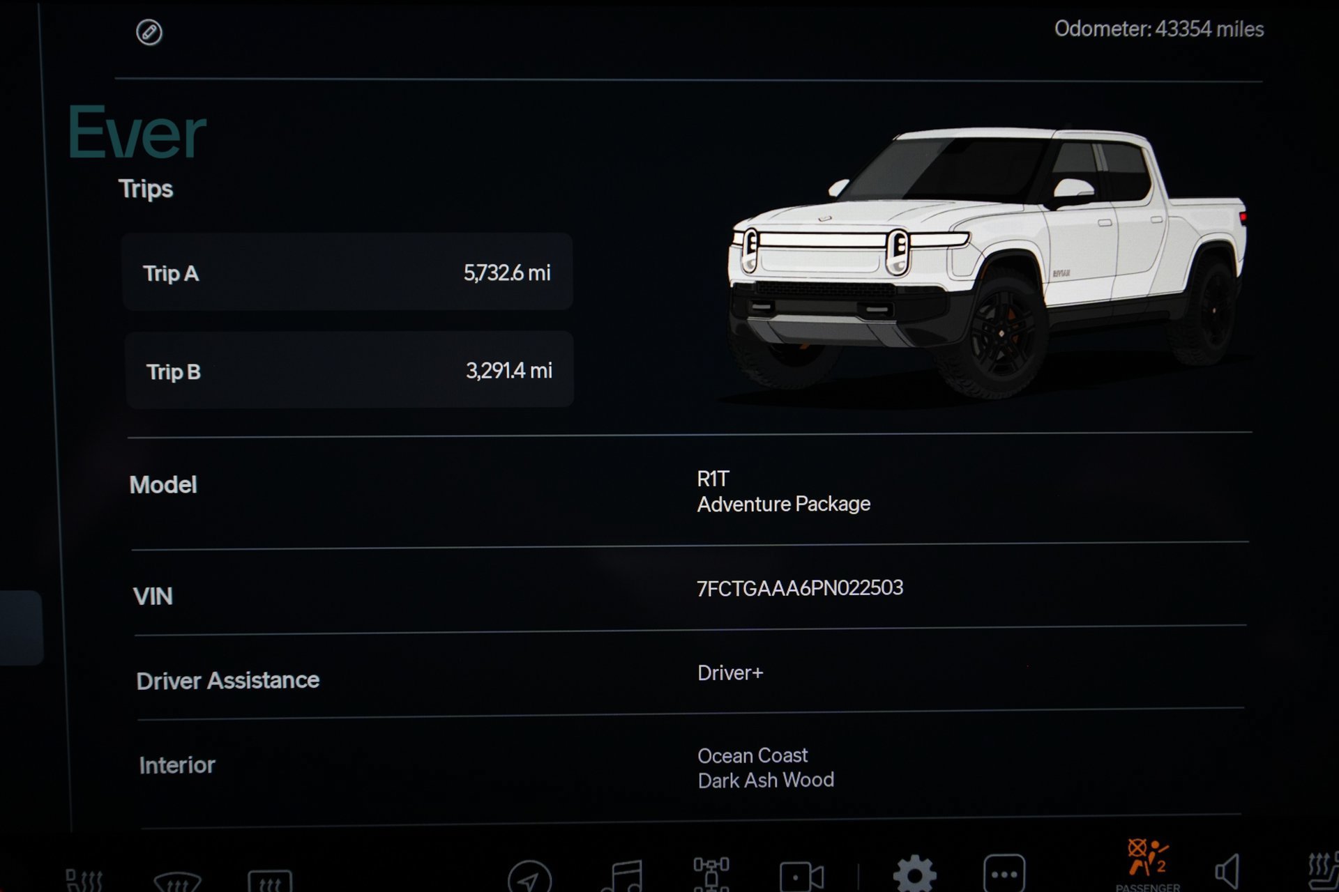Used 2023 Rivian R1T Adventure Quad AWD/4WD image 7