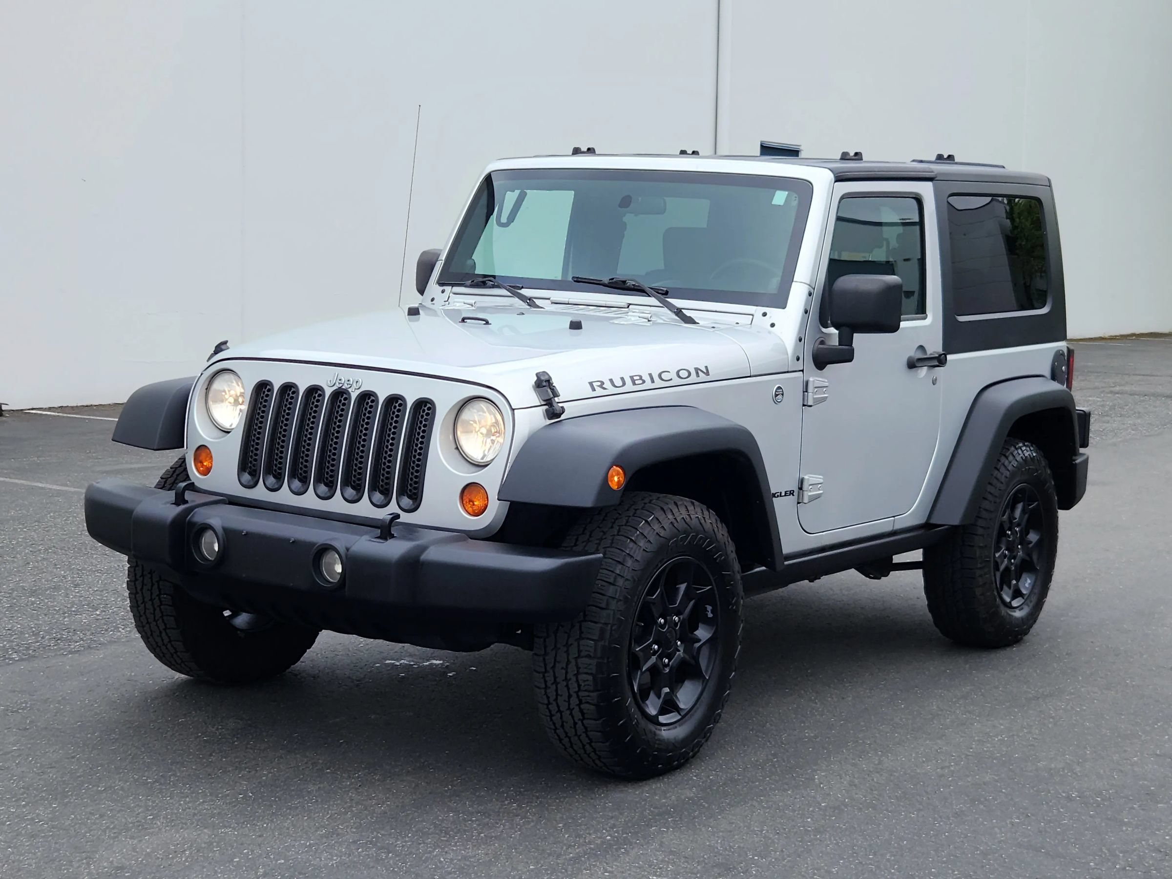 Used 2009 Jeep Wrangler Rubicon w/ Dual Top Group AWD/4WD image 1