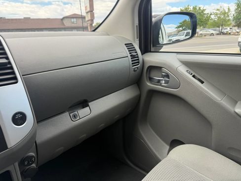 Used 2021 Nissan Frontier SV w/ SV Utility Package AWD/4WD image 19