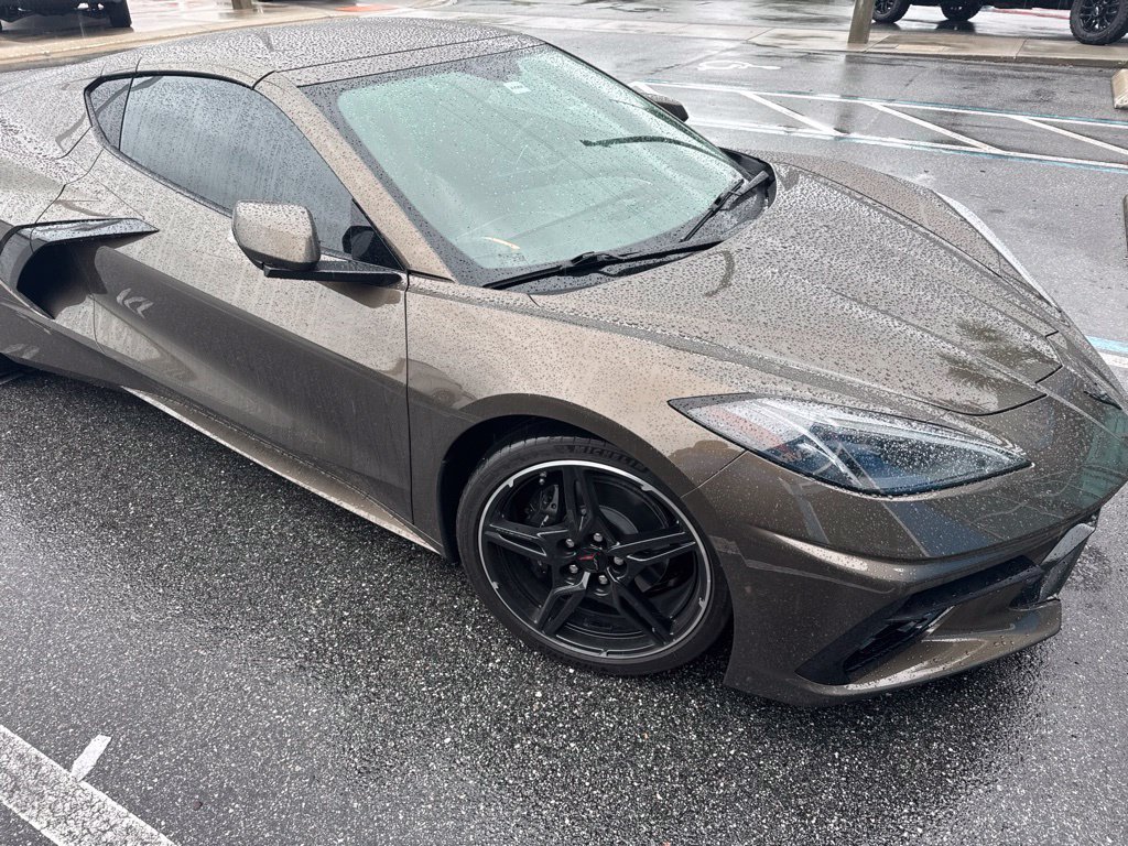 Used 2020 Chevrolet Corvette Stingray Preferred Cpe w/ 2LT Preferred Equipment Group RWD image 4