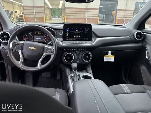 Used 2024 Chevrolet Blazer LT w/ Redline Edition FWD image 7