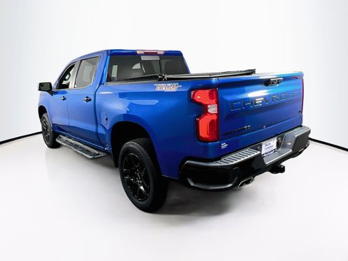 Used 2022 Chevrolet Silverado 1500 LT Trail Boss w/ Convenience Package II AWD/4WD image 7
