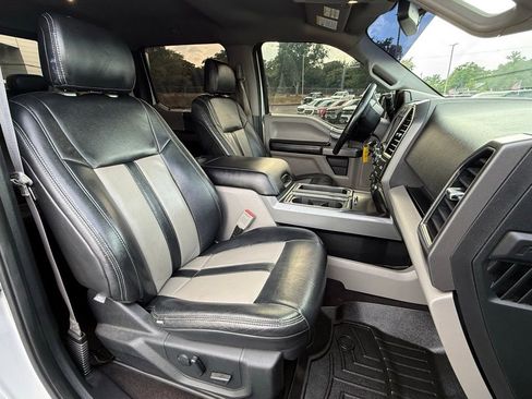 Used 2019 Ford F150 XLT w/ Equipment Group 302A Luxury AWD/4WD image 7