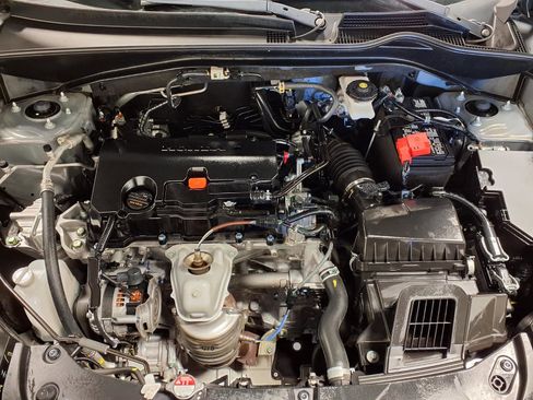 Used 2024 Honda HR-V Sport image 30