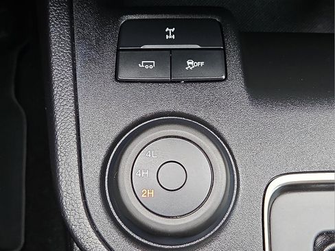 Certified 2023 Ford Ranger Lariat w/ Trailer Tow Package image 17