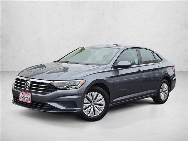 Used 2019 Volkswagen Jetta FWD image 1