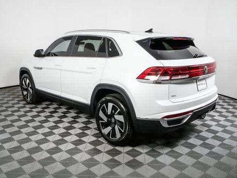 New 2026 Volkswagen Atlas Cross Sport SEL AWD/4WD image 4