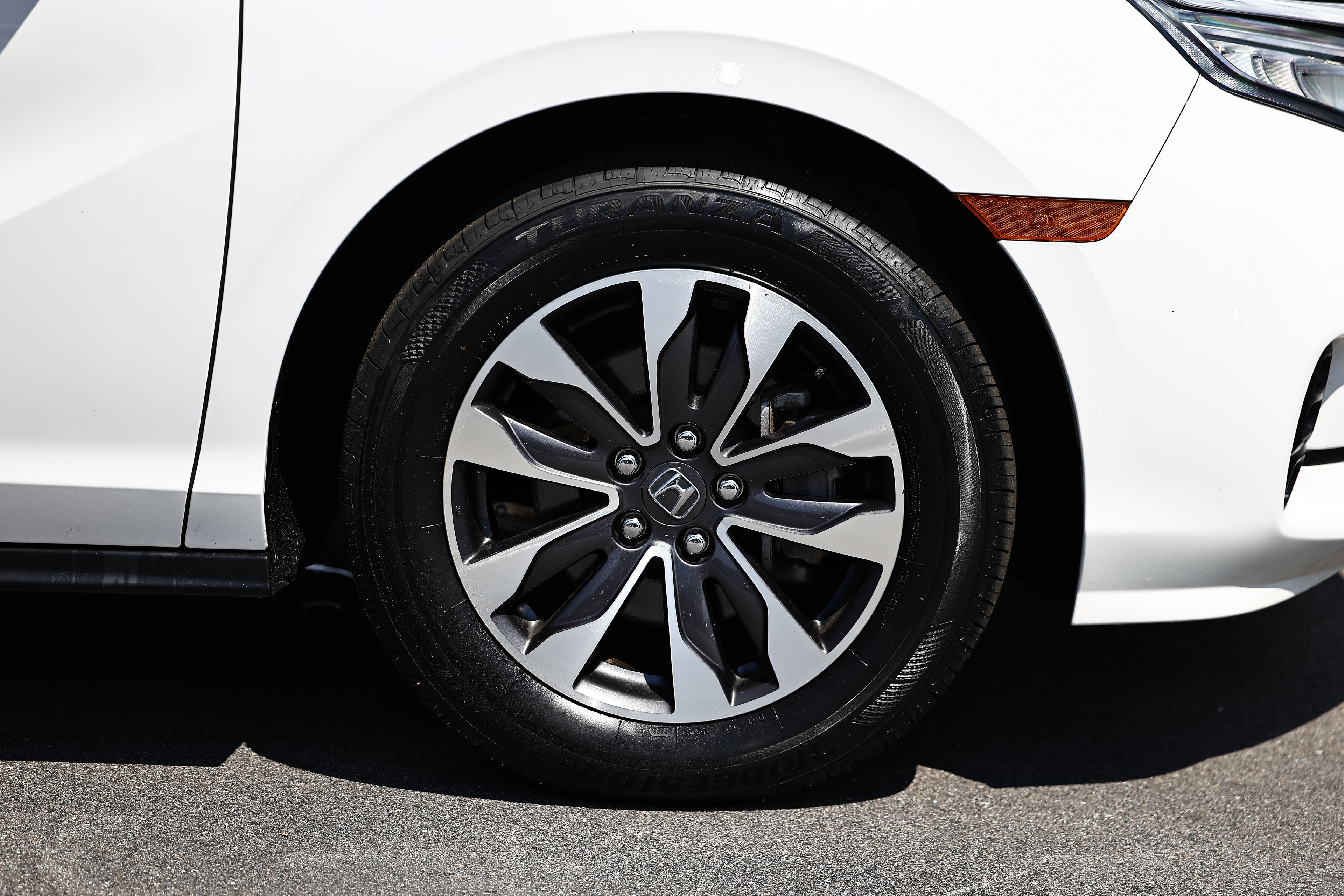 Used 2024 Honda Odyssey EX-L image 9