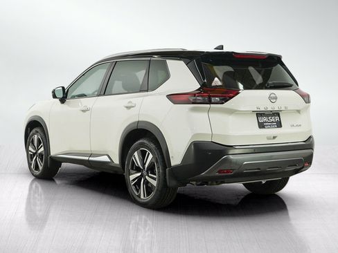 Used 2023 Nissan Rogue SL w/ SL Premium Package AWD/4WD image 3
