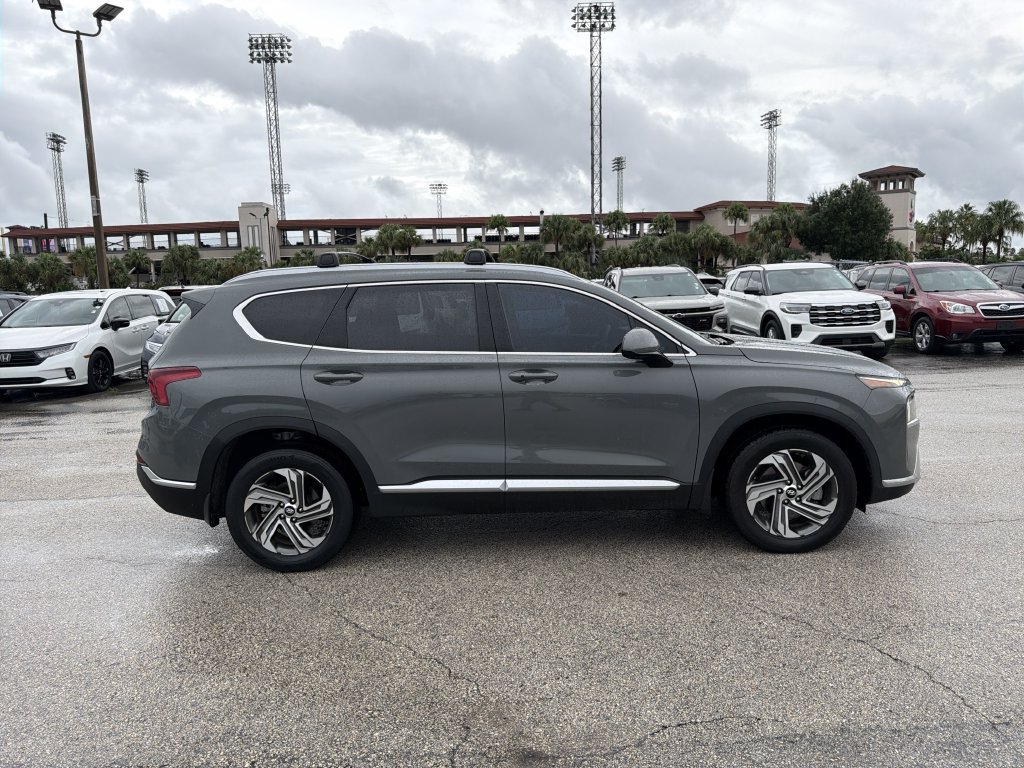 Used 2022 Hyundai Santa Fe SEL FWD image 4