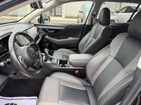 Used 2025 Subaru Outback Onyx Edition w/ Popular Package #2 AWD/4WD image 15