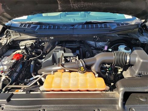 Used 2015 Ford F150 XLT w/ Equipment Group 302A Luxury image 27