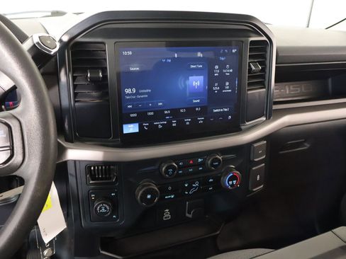 Used 2025 Ford F150 XL w/ Equipment Group 103A High AWD/4WD image 5