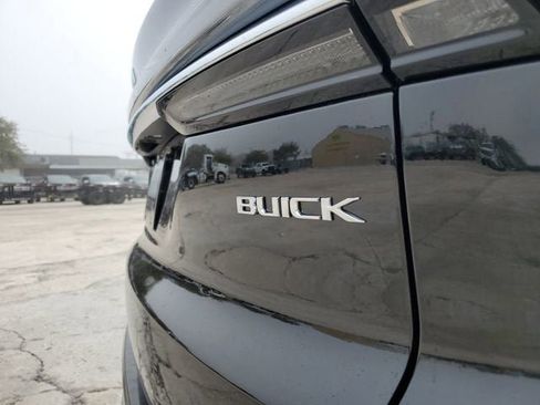 New 2026 Buick Enclave Avenir w/ Super Cruise Package FWD image 8