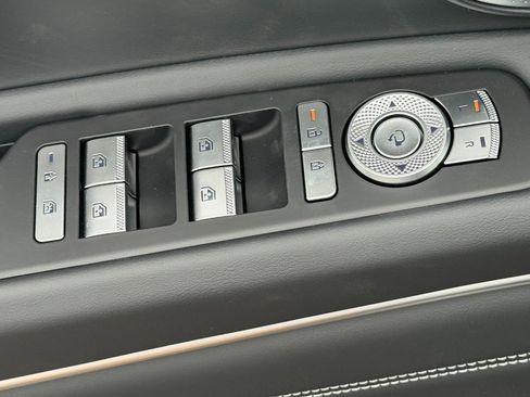 Certified 2025 Genesis GV80 3.5T Advanced image 16