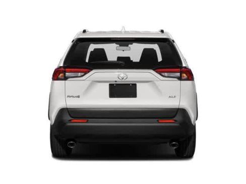 Used 2019 Toyota RAV4 XLE Premium FWD image 8