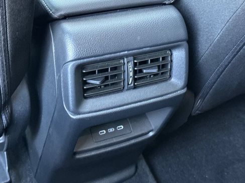 Used 2025 Honda CR-V EX image 13