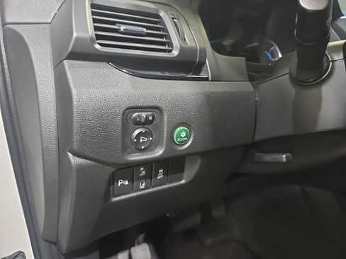 Used 2019 Honda Pilot Touring image 31