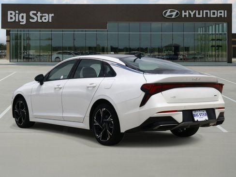 Used 2025 Kia K5 GT-Line w/ GT-Line Premium Package FWD image 3