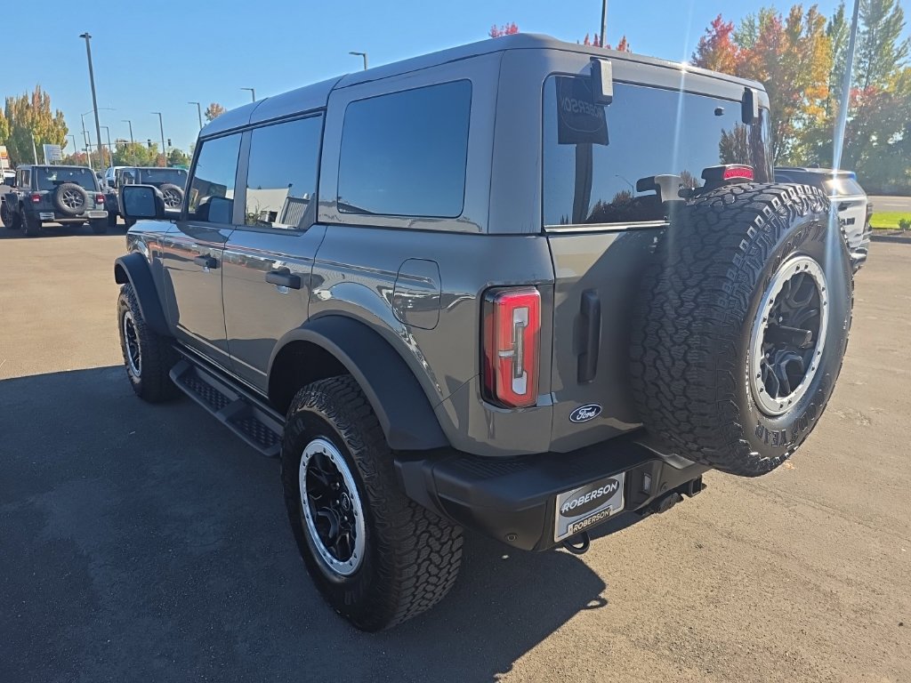 Used 2026 Ford Bronco Badlands AWD/4WD image 3